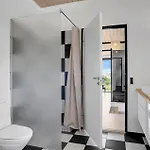 3 Bedroom Beautiful In إيبلتوفت