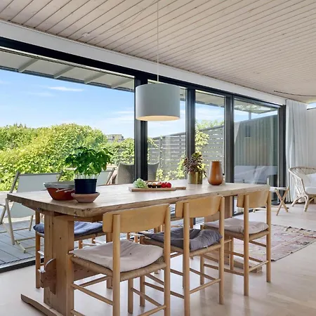 3 Bedroom Beautiful In * אבלטופט